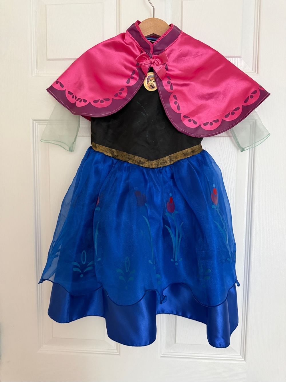 12-18 months Disney’s Frozen Anna’s dress costume with cape